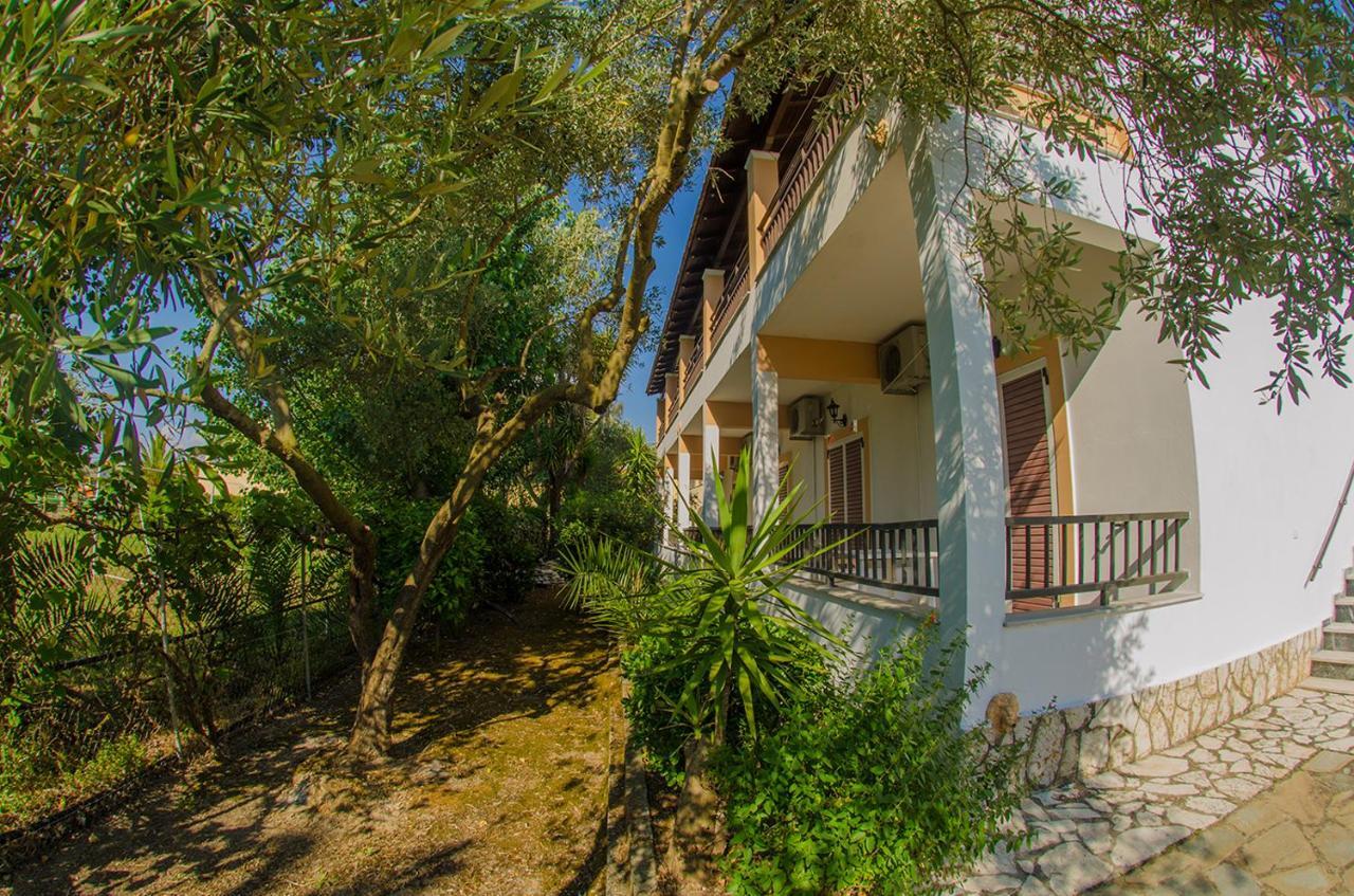 Takis Apartments Σιδάρι Εξωτερικό φωτογραφία